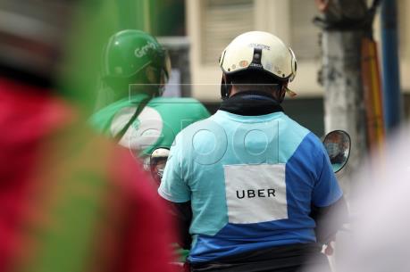 Nóng vụ Grab mua quyền hoạt động Uber