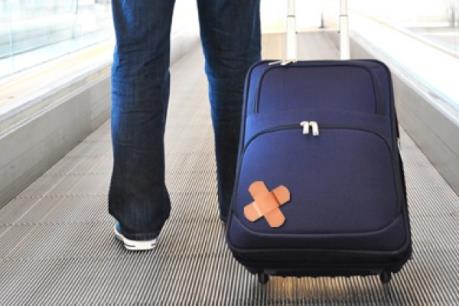 Tạm giữ nhân viên sân bay Tân Sơn Nhất để làm rõ việc trộm đồ trong hành lý của khách