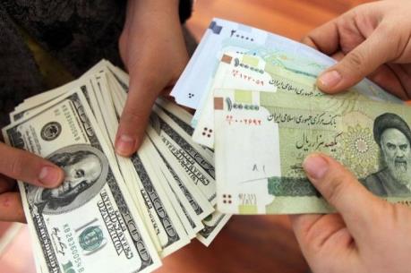 Đồng nội tệ của Iran trượt giá mạnh