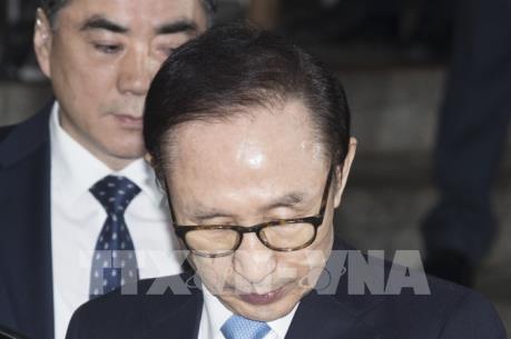 Tòa tuyên phạt cựu Tổng thống Hàn Quốc Lee Myung-bak 20 năm tù