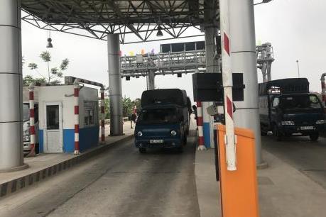Tổng cục Đường bộ yêu cầu mở barie khi ùn tắc tại Trạm thu phí BOT trong dịp 30/4 -1/5