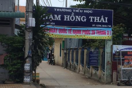 Phạt hành chính 2,5 triệu đồng đối với phụ huynh tát cô giáo