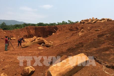 Làm rõ, xử lý các vụ khai thác đá trái phép ở xã Ia Bă, Gia Lai
