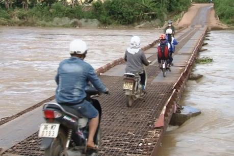 Lâm Đồng: Cầu Đạ Long sẽ được đầu tư xây mới sau khi lũ cuốn trôi