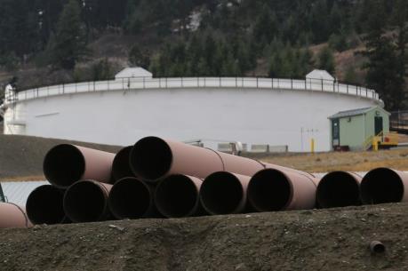 Canada thúc đầy dự án đường ống dẫn dầu Trans Mountain