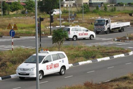 71 học viên bị cấm thi bằng lái xe do sử dụng giấy khám sức khoẻ không hợp lệ