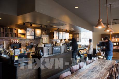 Starbucks tìm cách lấy lại hình ảnh sau sự cố có yếu tố sắc tộc