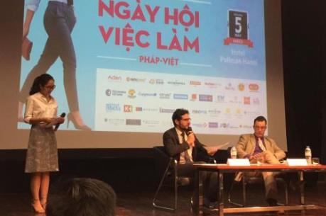 Hơn 200 cơ hội việc làm từ nhà tuyển dụng lớn tại Ngày hội Việc làm Pháp-Việt