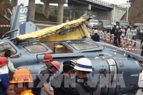 Máy bay trực thăng rơi tại Indonesia làm 10 người thương vong