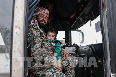 Syria: Các nhóm nổi dậy tiếp tục rút khỏi các địa bàn gần Damascus