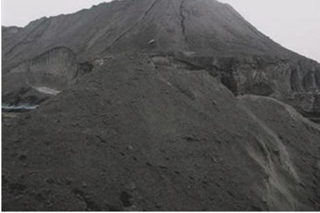 Lượng tro, xỉ tồn đọng từ các nhà máy nhiệt điện vẫn gia tăng