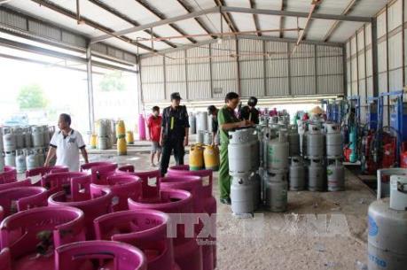 Chiếm dụng vỏ bình gas vẫn diễn ra phức tạp