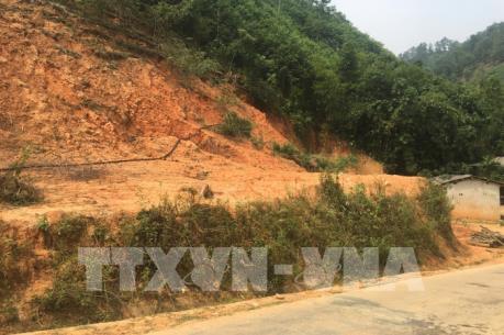 Xuất hiện nhiều điểm sạt lở taluy, ảnh hưởng đời sống người dân Yên Bái