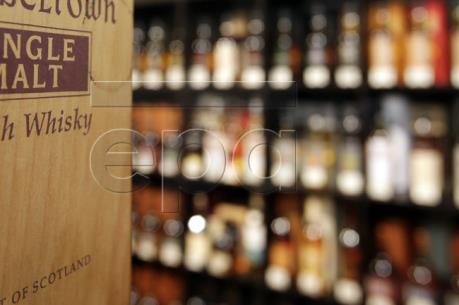 Scotland áp "giá sàn" cho đồ uống có cồn