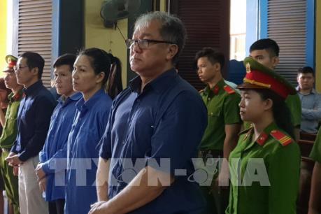 Xét xử nguyên Chủ tịch HĐQT và nguyên Tổng Giám đốc Ngân hàng Đại Tín cùng các đồng phạm