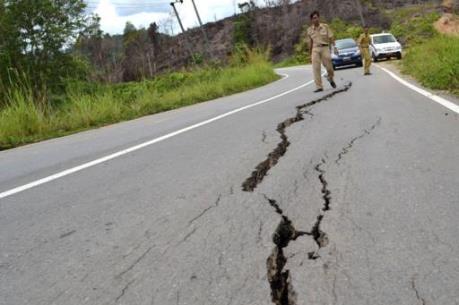 Động đất tại Iran, hàng chục người bị thương
