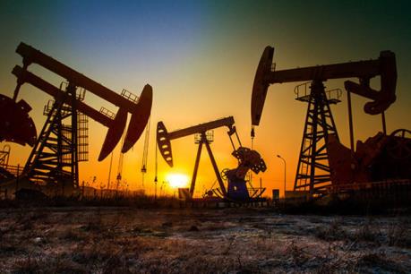 Năm yếu tố chi phối biến động của giá dầu thô thế giới