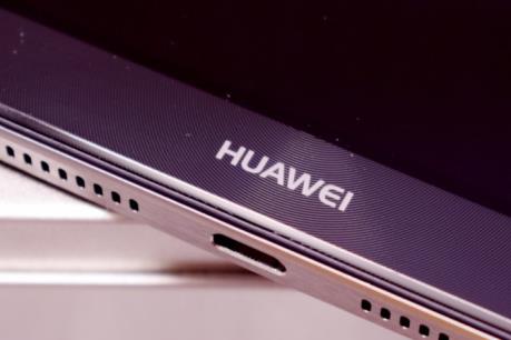 Mỹ cấm dùng điện thoại của Huawei, ZTE tại các căn cứ quân sự