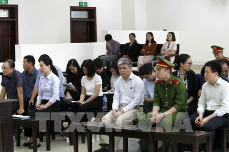 Vụ án Hà Văn Thắm: Tranh luận xung quanh khoản vay 500 tỷ đồng của Công ty Trung Dung