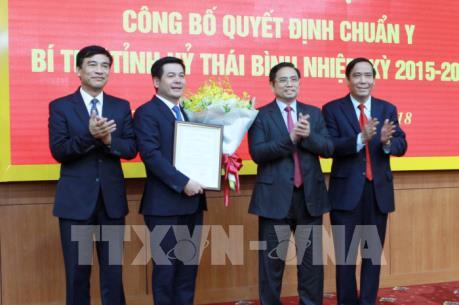 Trao Quyết định chuẩn y Bí thư Tỉnh ủy Thái Bình nhiệm kỳ 2015 - 2020