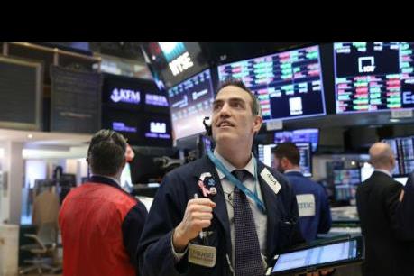 Chứng khoán Phố Wall chạm ngưỡng cao nhất trong một tháng