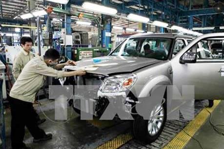 Thị trường ô tô tăng giảm giá trái chiều