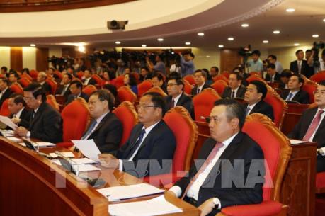 Cải cách chính sách tiền lương để nâng cao đời sống cho cán bộ, công chức, viên chức