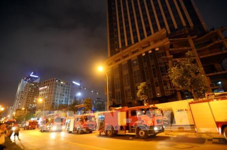 Cháy tại tòa nhà MB Grand Tower trên đường Lê Văn Lương, Hà Nội