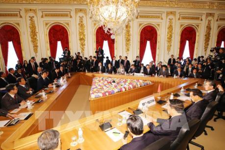 Thượng đỉnh Nhật – Trung – Hàn: Thêm một tiếng nói cho thương mại tự do