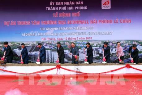 Khai trương, đón chuyến tàu đầu tiên cập Cảng Container quốc tế Hải Phòng