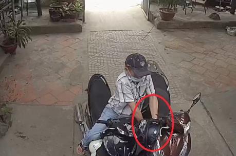 Đuổi bắt cướp trên đường phố, hai người bị đâm tử vong