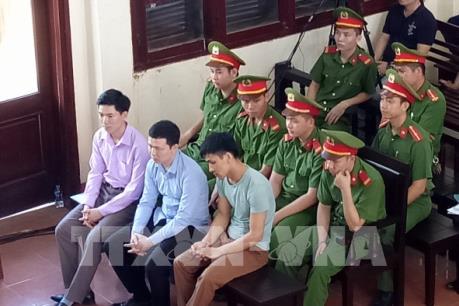 Mở lại phiên tòa sơ thẩm xét xử các bị cáo trong sự cố y khoa tại BVĐK tỉnh Hòa Bình