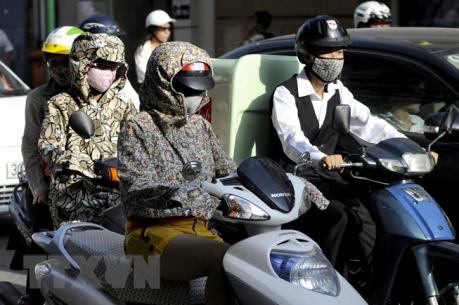 Hà Nội tiếp tục nắng nóng 35-36 độ C