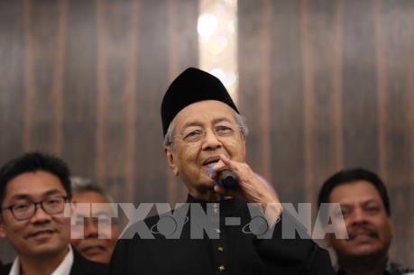 Malaysia xem xét lại các dự án với Trung Quốc