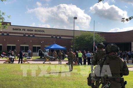Vụ xả súng tại Mỹ: 10 người thiệt mạng, tìm thấy nhiều thiết bị nổ