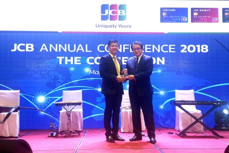 Sacombank tiếp tục dẫn đầu doanh số chi tiêu thẻ JCB