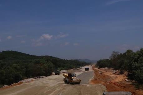 Cao tốc Đà Nẵng - Quảng Ngãi có cán đích đúng hạn 30/6 ?