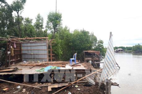 Liên tiếp xảy ra sạt lở đất ven sông ở huyện Năm Căn, Cà Mau