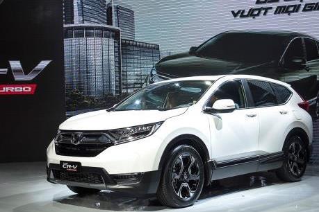 Hàng loạt mẫu xe ô tô "hot" tăng giá từ đầu năm 2019