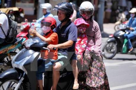 Dự báo thời tiết ngày mai 25/5: Ngày nắng, đêm tiếp tục có mưa dông