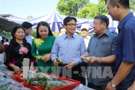 Phó Thủ tướng Vũ Đức Đam: Không thể có gia đình văn hóa lại đi làm thực phẩm bẩn