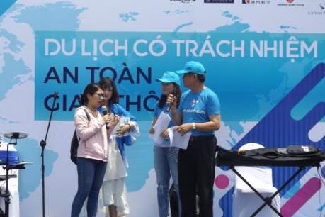 Du lịch có trách nhiệm với vấn đề an toàn giao thông