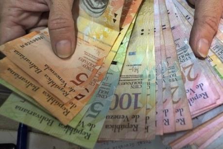 Venezuela thay đổi thời hạn đổi tiền