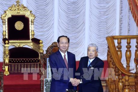 Chủ tịch nước Trần Đại Quang hội kiến Chủ tịch Thượng viện Nhật Bản