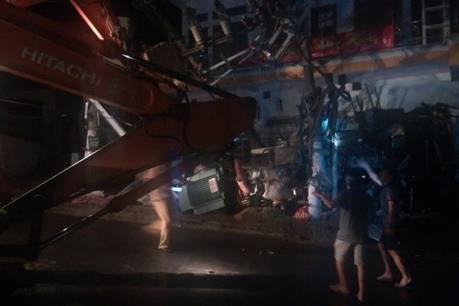 Xe trộn bê tông gây tai nạn khiến hai người thiệt mạng, toàn bộ đảo Cát Bà mất điện