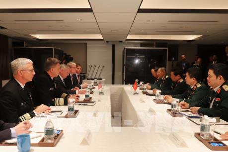 Việt Nam và Hoa Kỳ hợp tác trong lĩnh vực công nghiệp quốc phòng