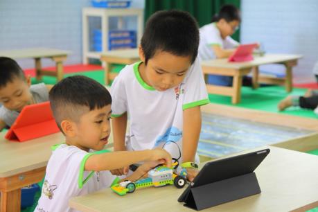 Lego Robotics Hue – Startup “đưa robot về làng” cho trẻ