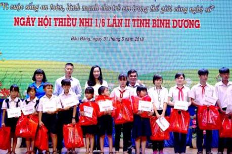 Tân Hiệp Phát trao tặng hàng nghìn phần quà cho trẻ em nhân ngày 1/6