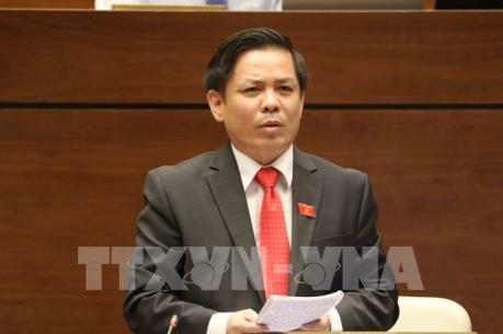 Giải quyết tình trạng xe quá khổ quá tải tràn lan diễn biến phức tạp