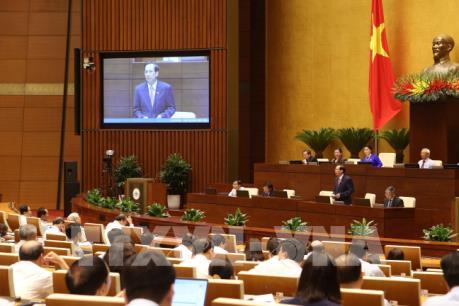 Phó Thủ tướng Vương Đình Huệ trả lời chất vấn của đại biểu Quốc hội